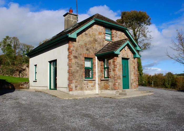 Teach Deburca * Thurles